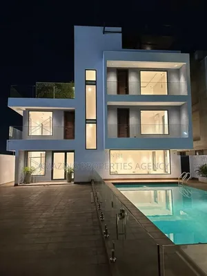 5bdrm House in East Legon for sale