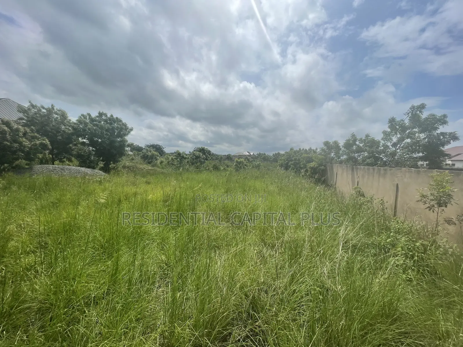 Titled Residential Land – 1 Acre Opposite Gb Oil, Abekope