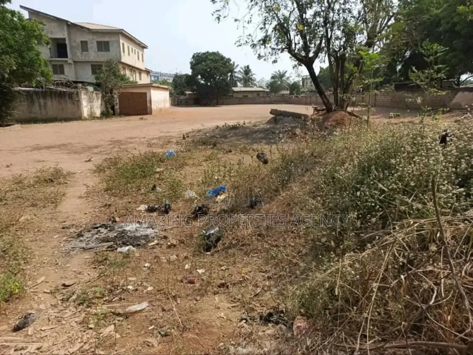 Selling● 7 Plots of Land Land Title Lapaz