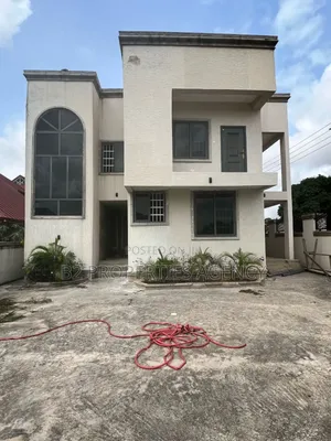 Furnished 4bdrm House in B2 Properties Agency, Kumasi Metropolitan