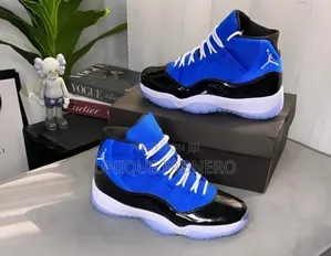 Jordan Sneakers Blue