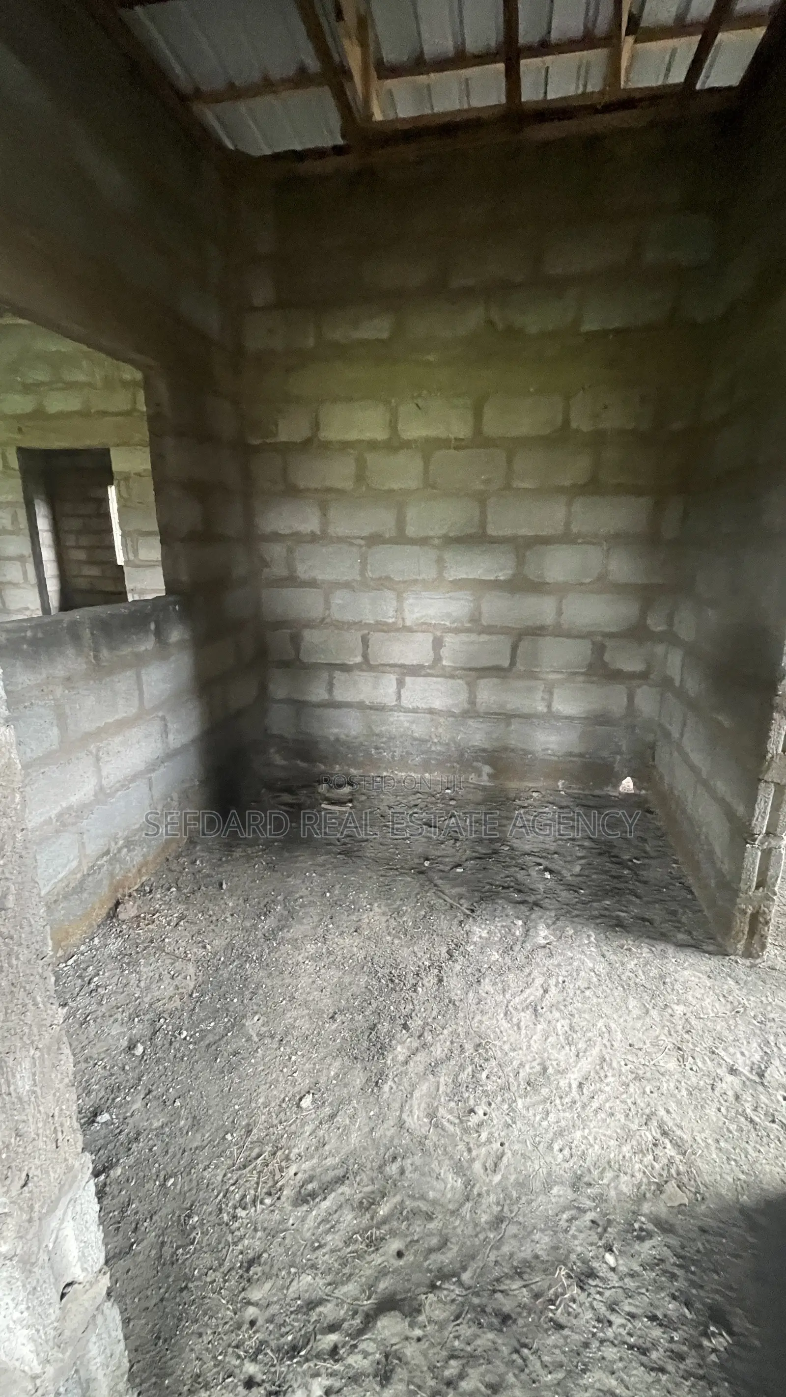 4bdrm House in Sefdard Real Estate, Amasaman for sale