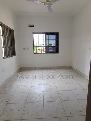 2bdrm Apartment in Dansoman for rent