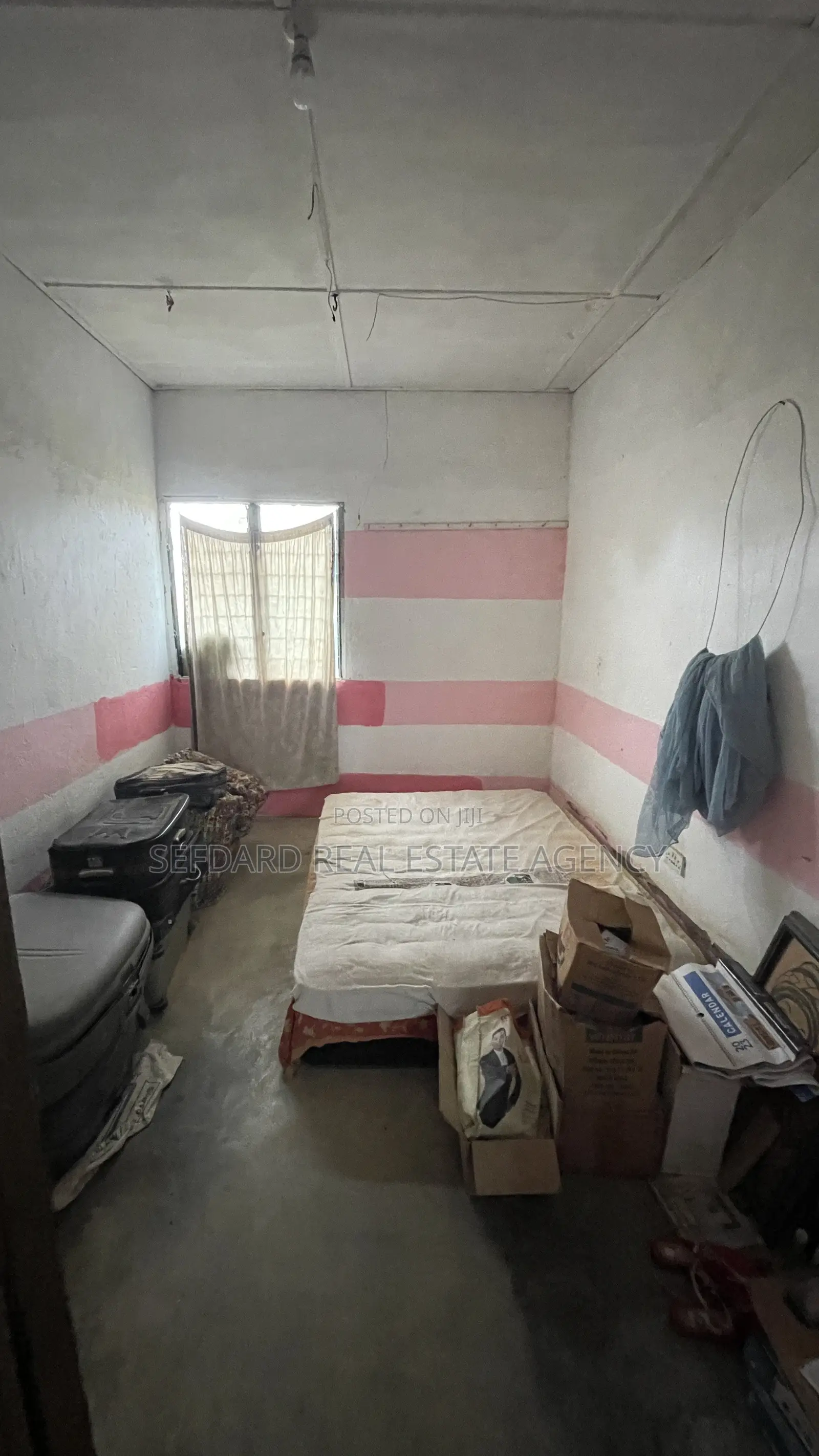 3bdrm House in Sefdard Real Estate, Amasaman for sale