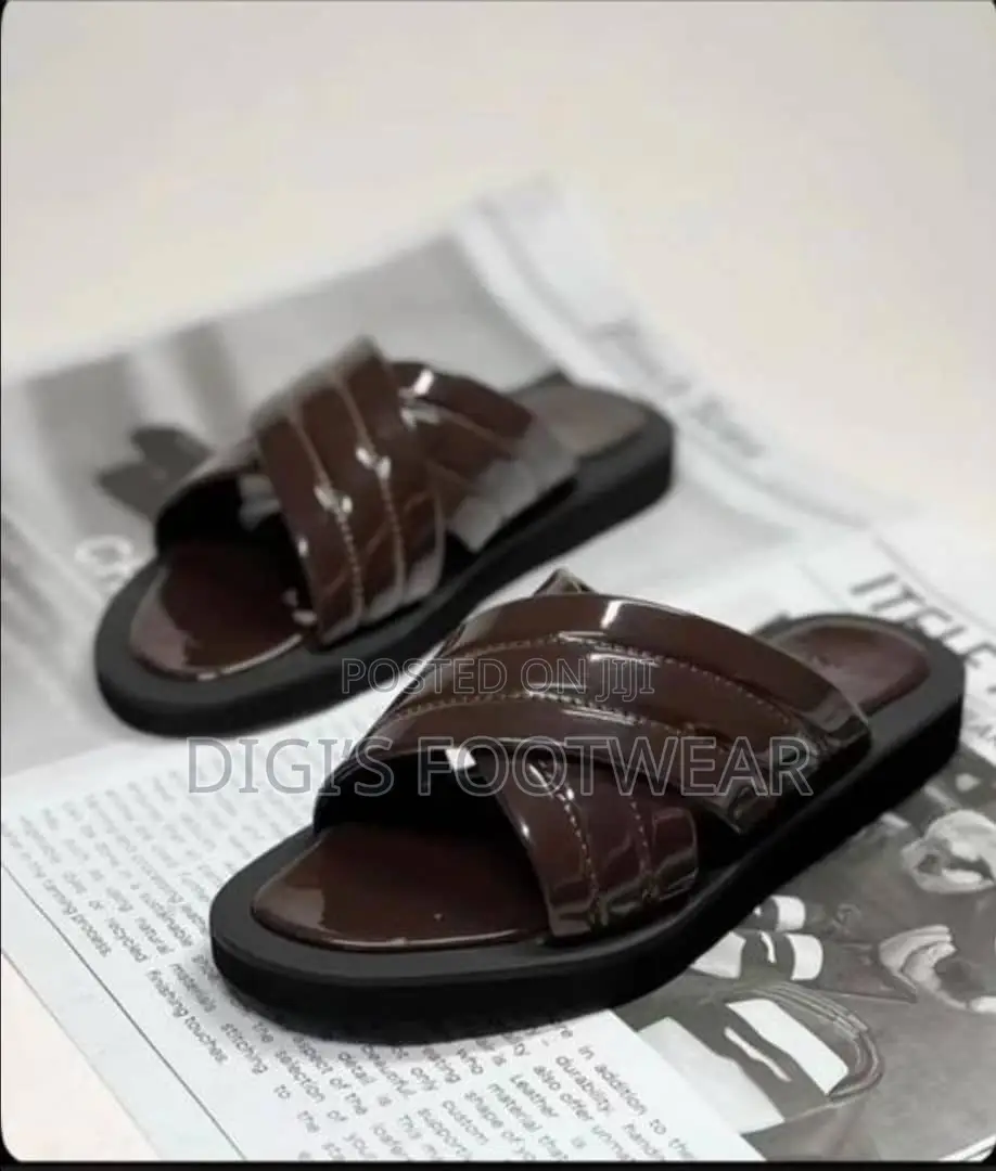 Brown Mirror Adehye Slippers