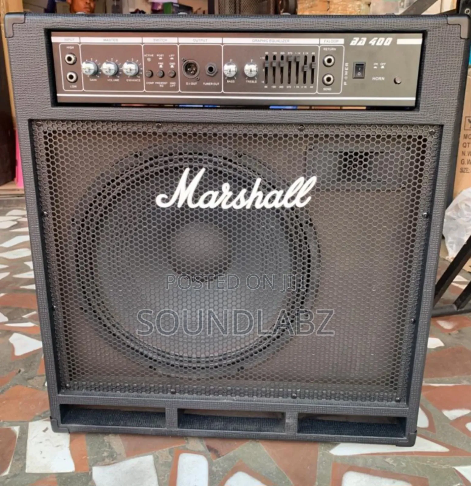 Marshall Ba400 Bass Guitar Combo