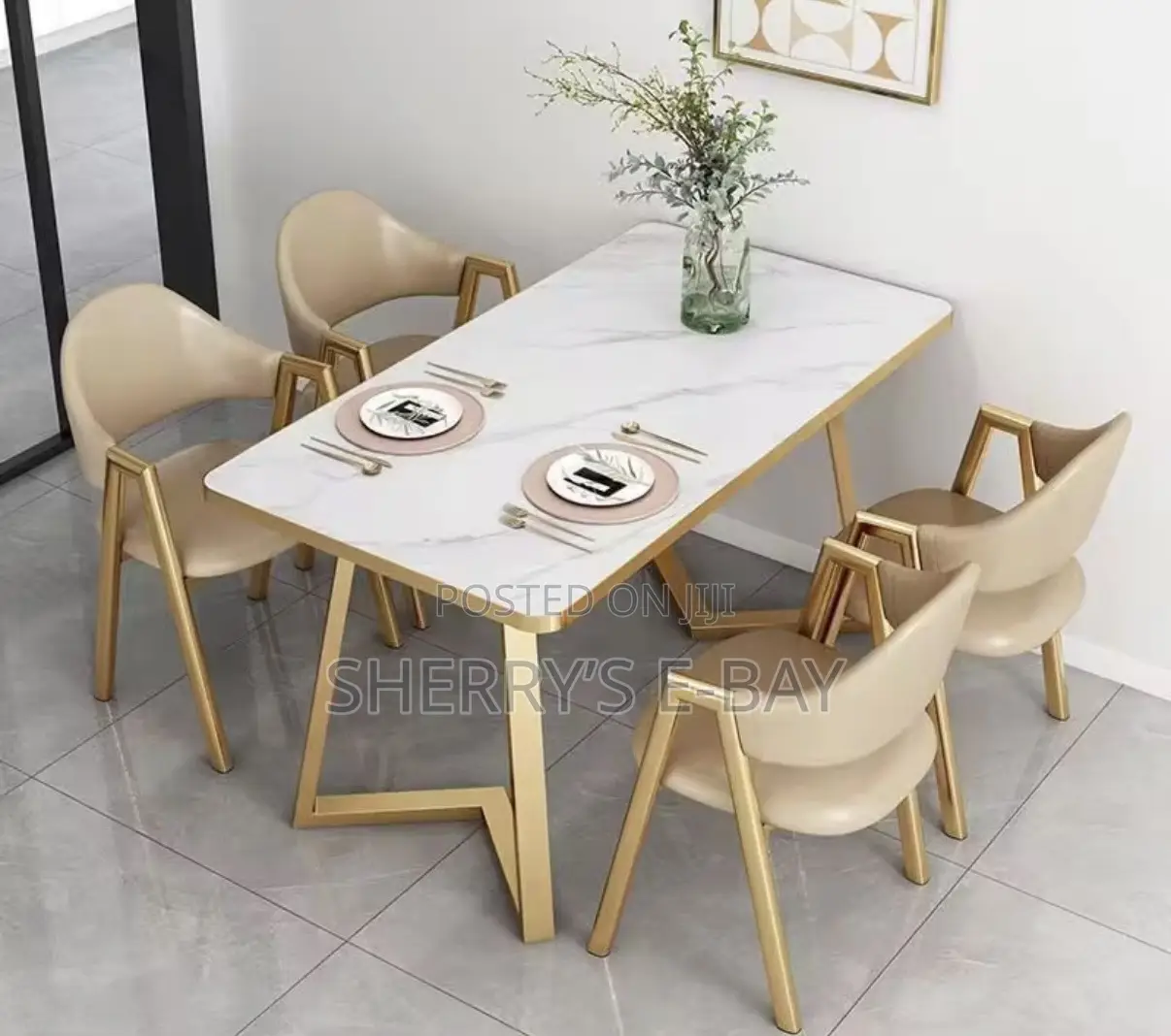 Luxurious Dining Set