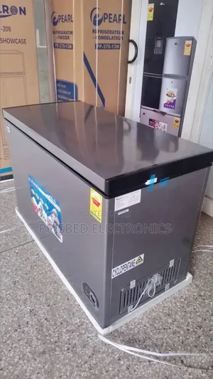 Delron Durable Chest Freezer 350 Litres Single Door