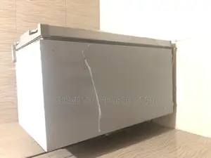 Immaculate Sub-Zero Table Top Fridge