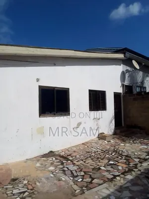 3bdrm House in Sam Properties, Gbawe for sale