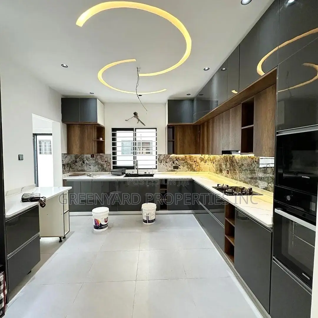 3bdrm House in East Legon Hills for sale