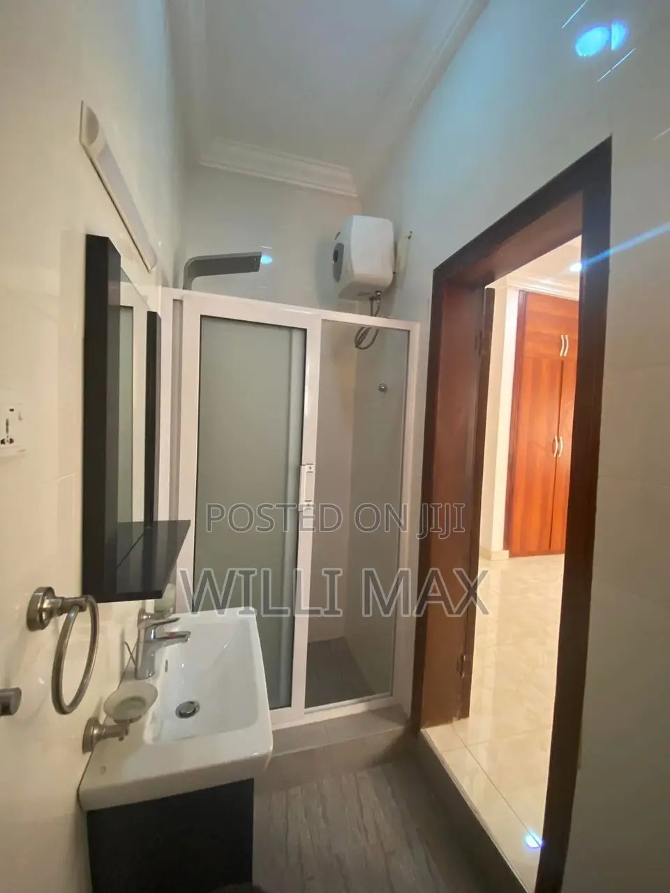 3bdrm Bungalow in Oyarifa, Ghana Flag for sale