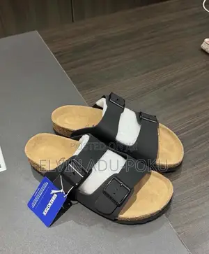 Birkenstock Arizona Flat Sandals “Black”