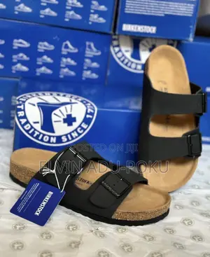 Birkenstock Arizona Flat Sandals “Black”