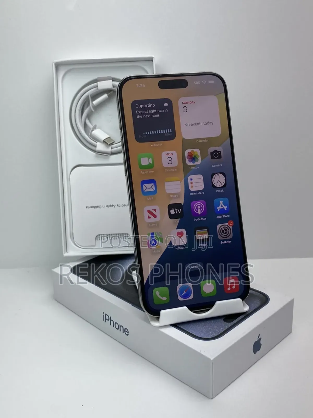 New Apple iPhone 15 Pro Max 256 GB Silver