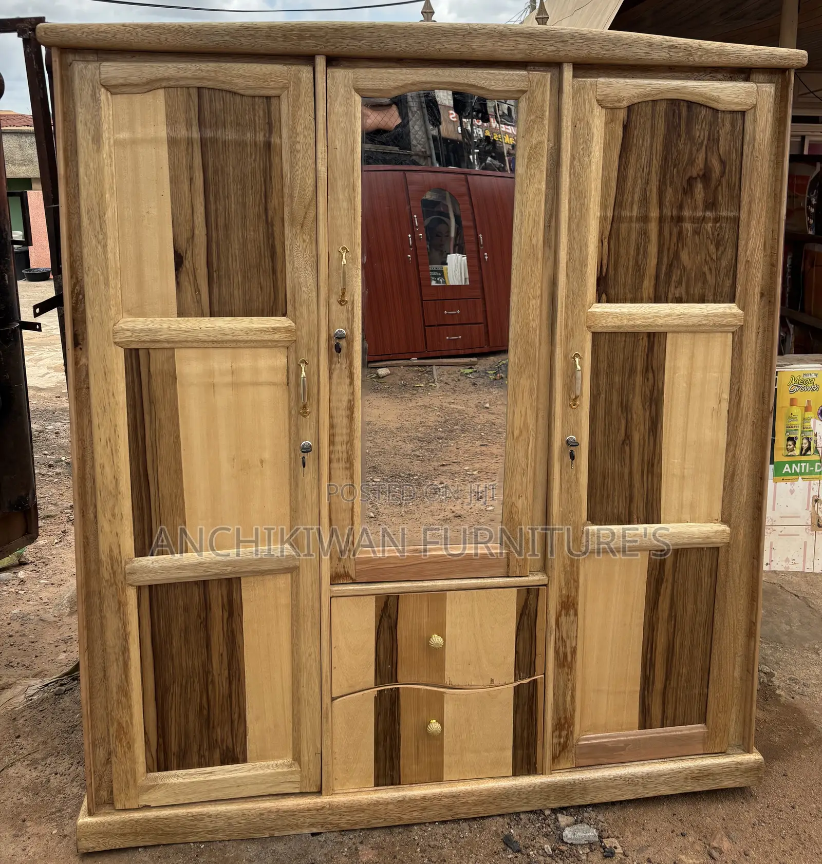 Pluck High Quality Polish Wood Wadrobe(Cash After Delivery)