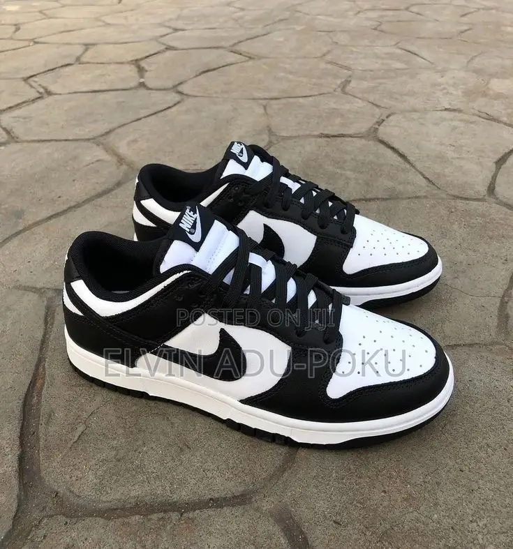 Nike Dunk Low Retro "Black / White - Panda"