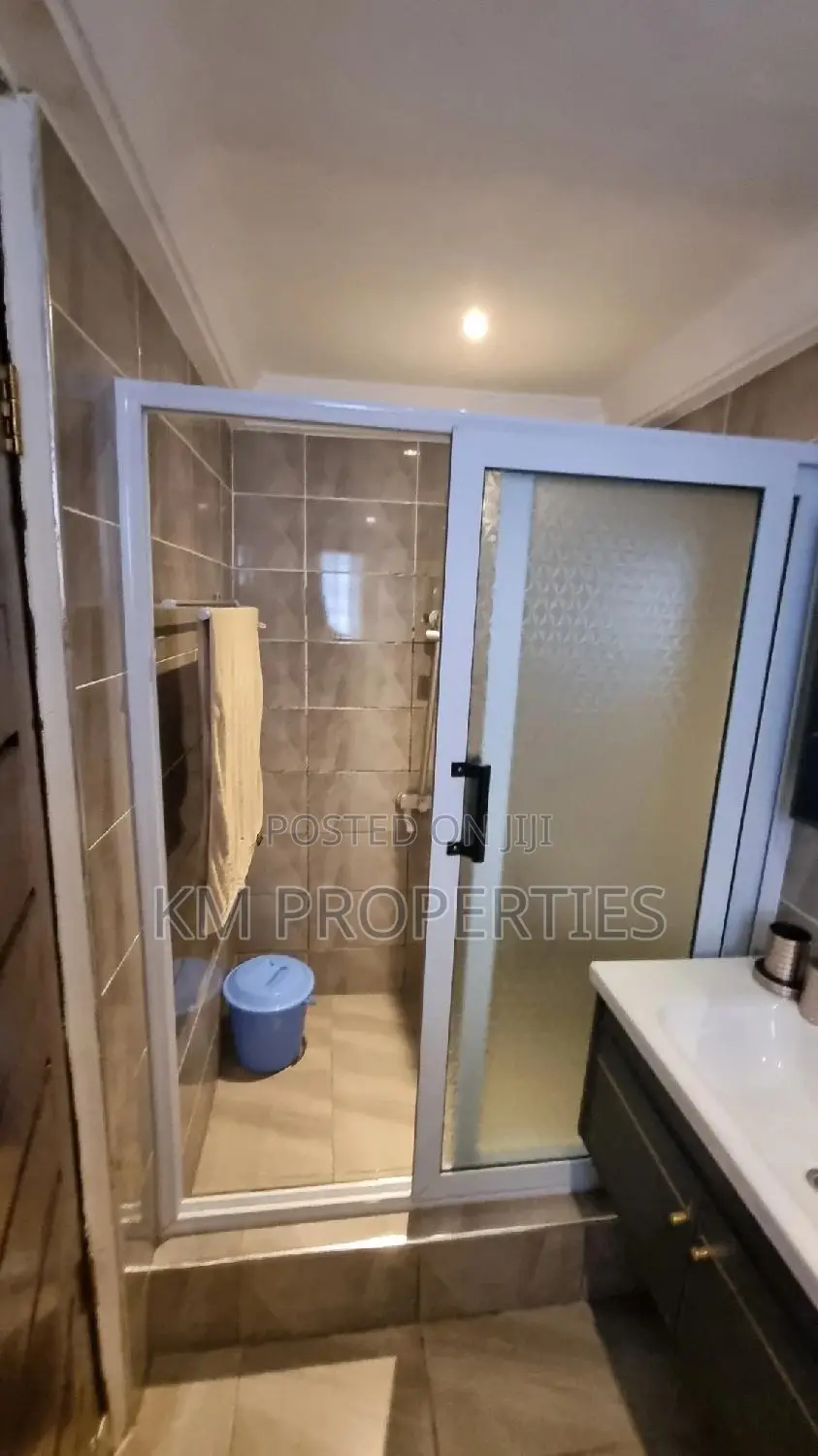 Executive Furnished 1 2-Beds (Airbnb)