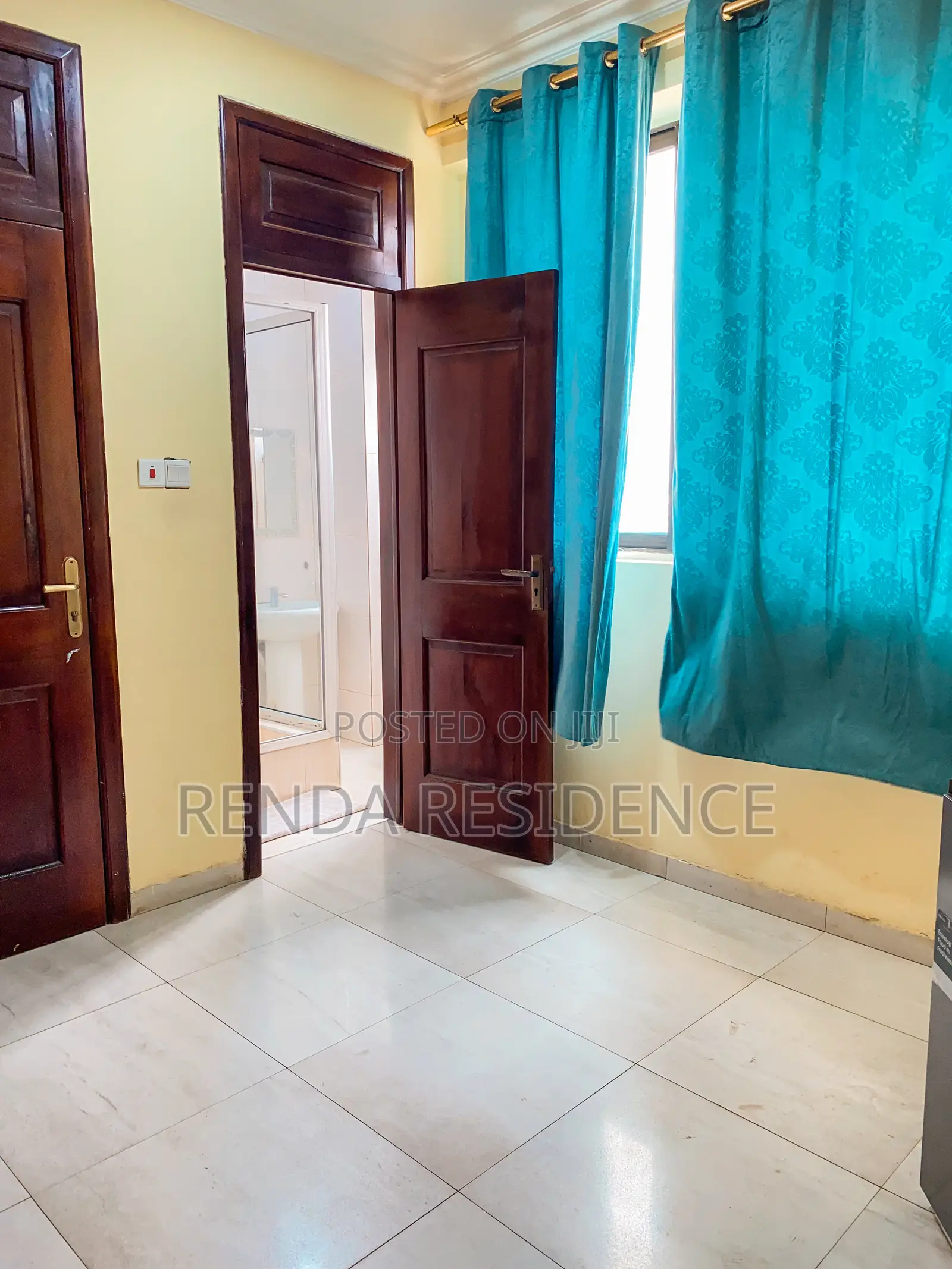 Three Bedrooms Apartment