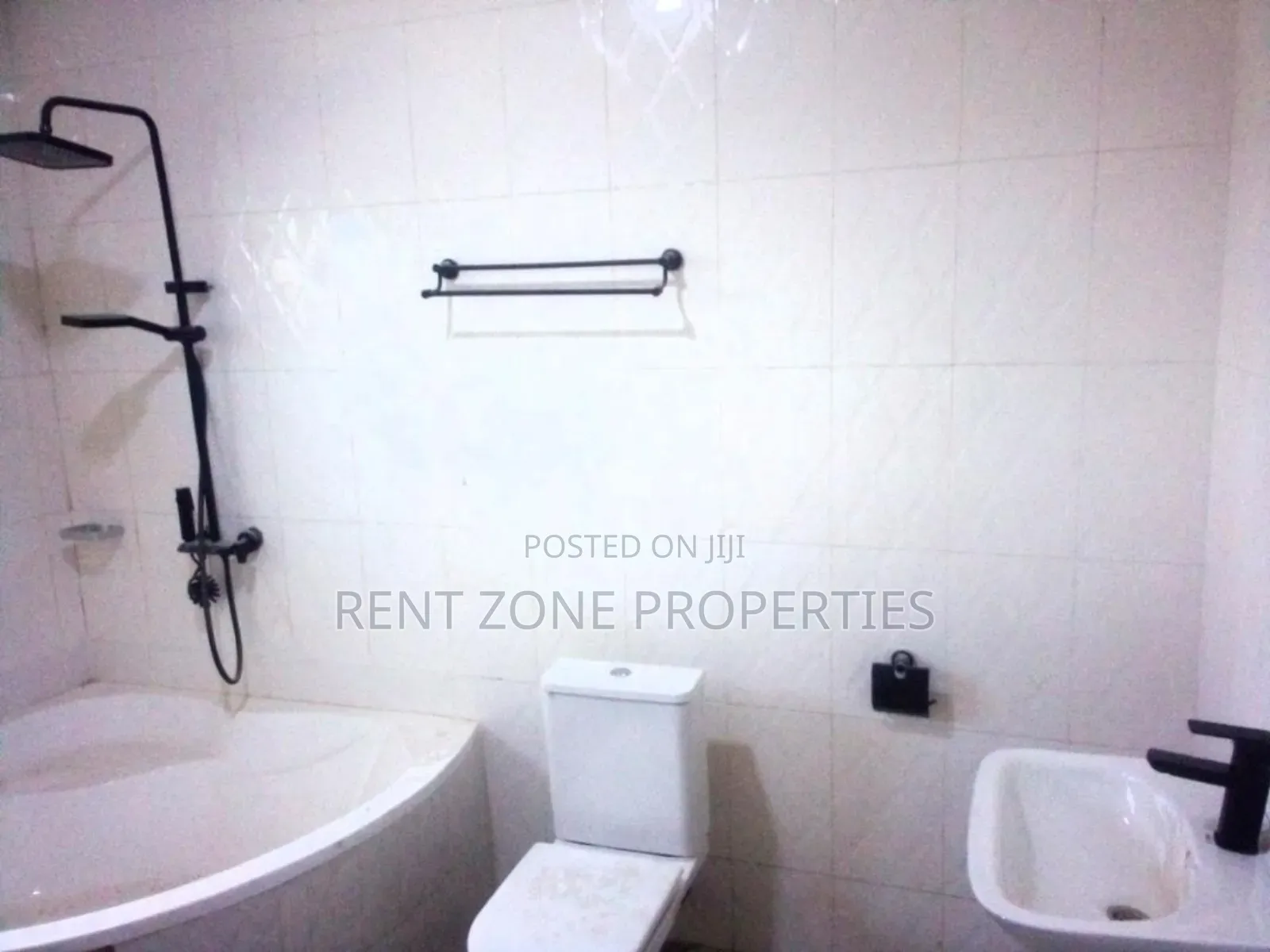 4bdrm Duplex in Rent Zone Properties, Amasaman for rent