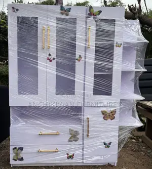 Infant Closet (Payment After Delivery)