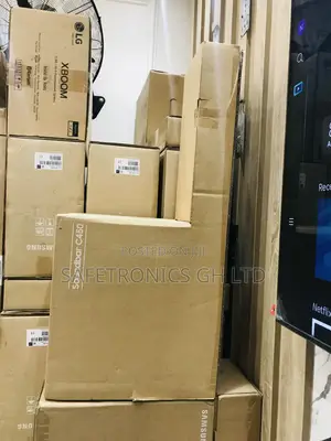 Elegant Black Samsung B550 Bluetooth 3.1ch 300 Watts Soundba