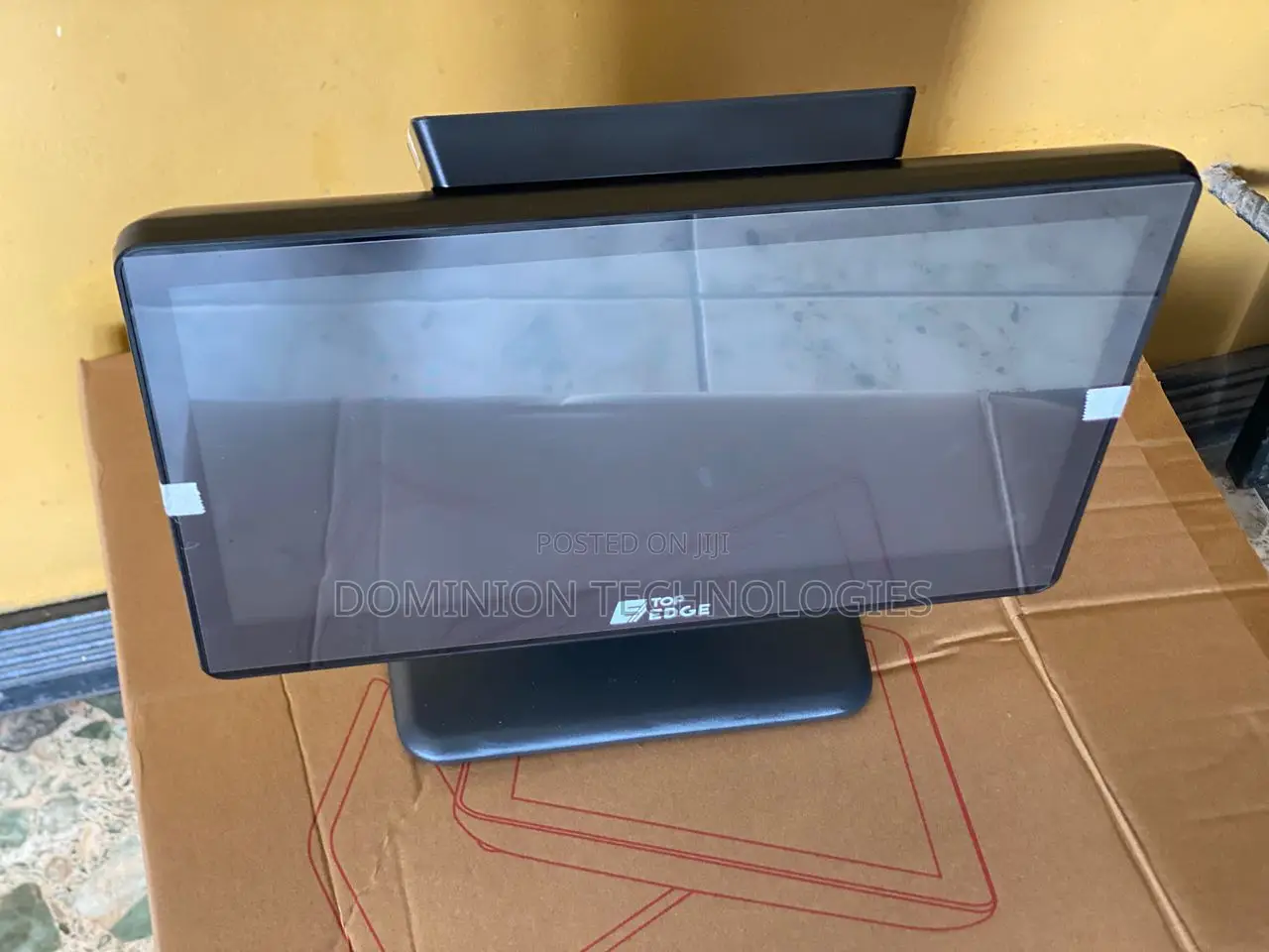 Top Edge Single Screen I5/6th Gen-2.3ghz/8g/256g/15.6" Pos