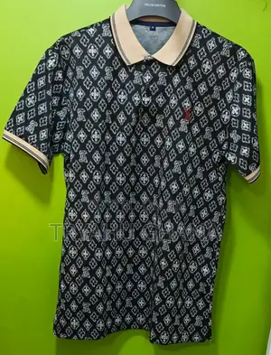 Original Louis Vuitton Round Neck T-Shirts at Tryahu Now