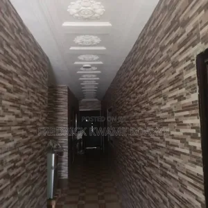 6bdrm House in Brother K Estate, Kumasi Metropolitan for sale