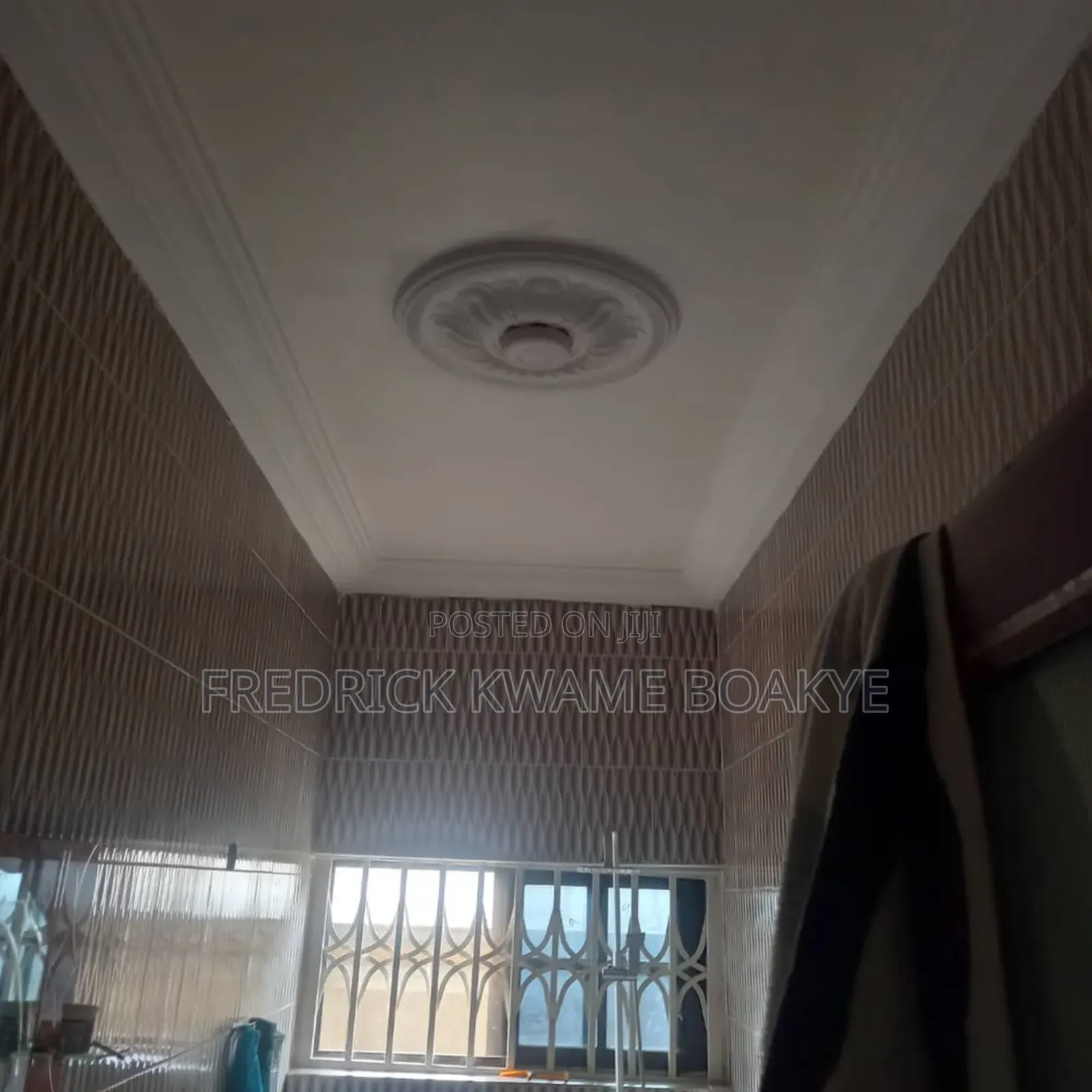 6bdrm House in Brother K Estate, Kumasi Metropolitan for sale