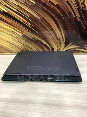 Laptop Lenovo LOQ 15IRH8 8GB Intel Core I5 SSD 512GB