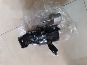 Toyota Corolla 2010 Engine Mount 1 Pc