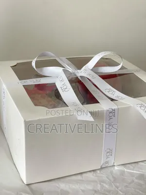 White Cake Boxes With Ribbons