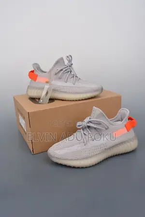 Adidas Yeezy Boost 350 V2 In Different Colours , Swipe>>>>>