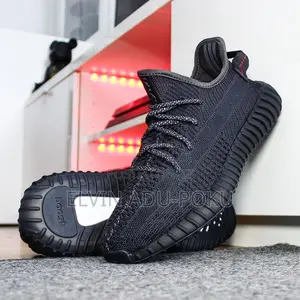 Adidas Yeezy Boost 350 V2 “Static Black”