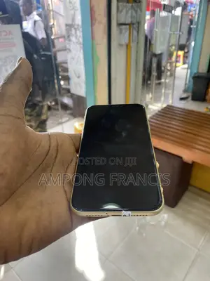 Apple iPhone XR 64 GB Yellow