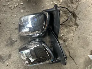 Nissan Navara/Frontier Side Mirror
