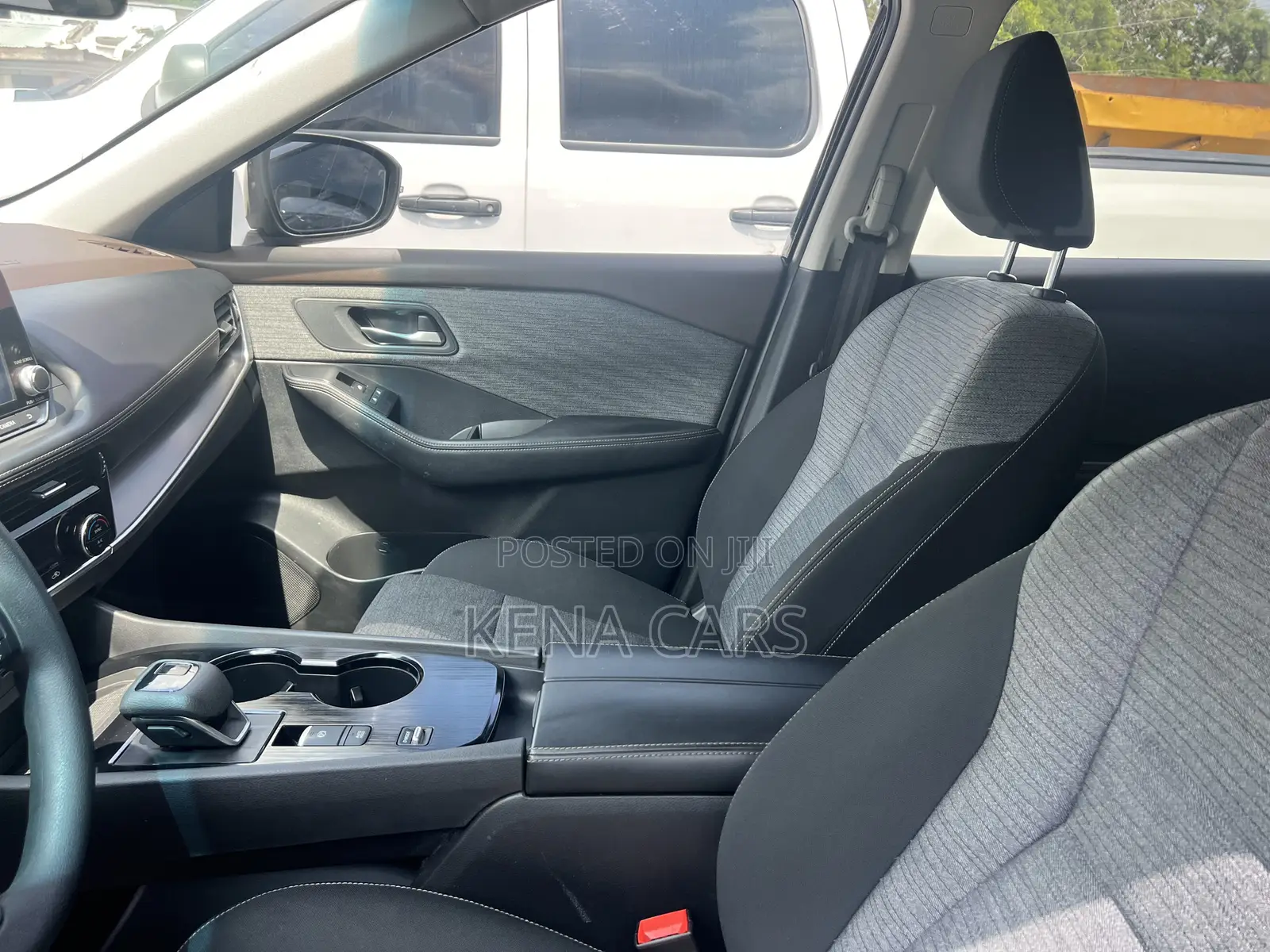 Nissan Rogue SV 2021 Black