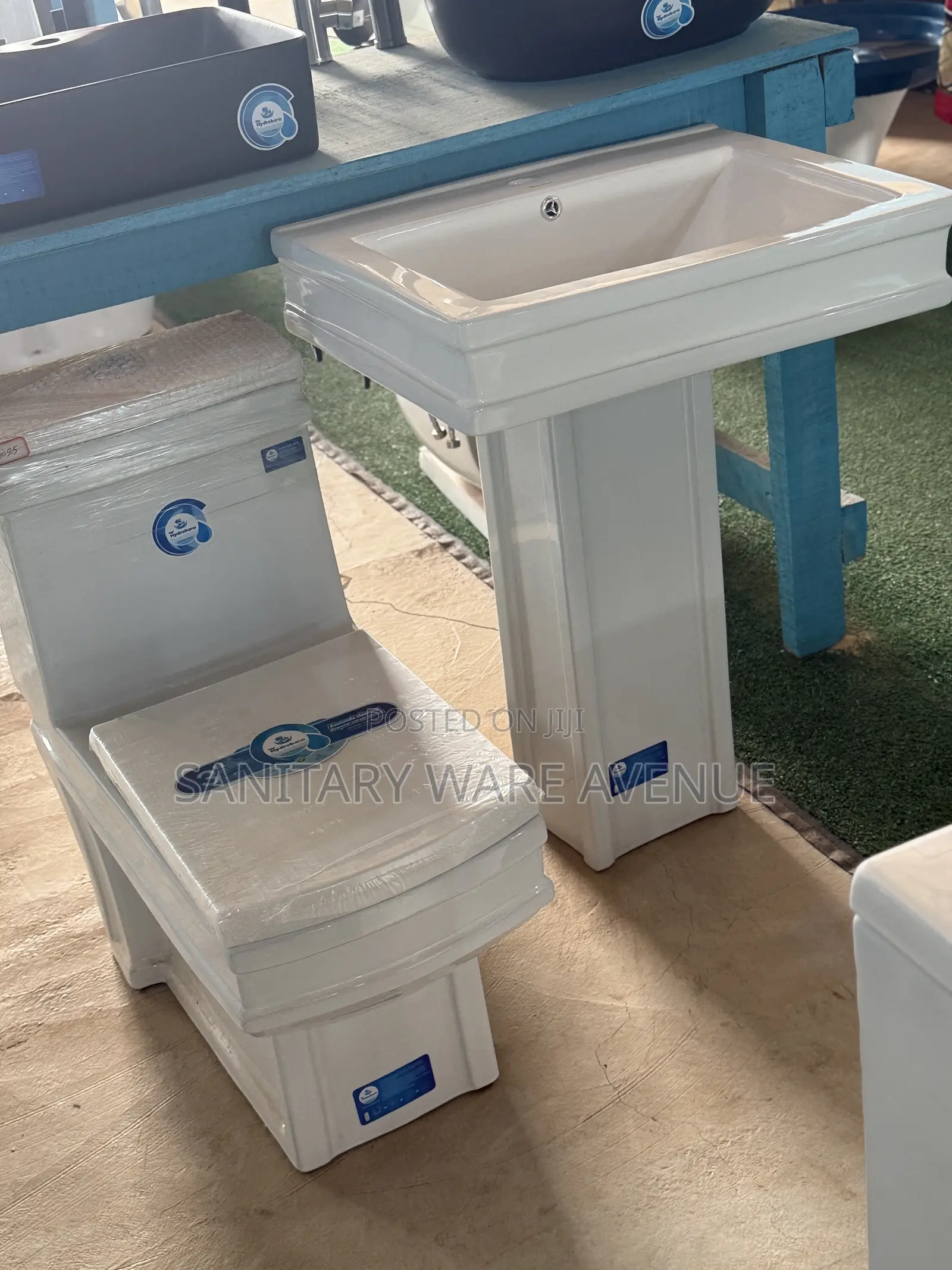 Combined Water Closet _ Square Toilet