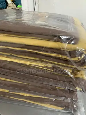 7 In 1 Brown And Yellow King Size Removable Duvet Set