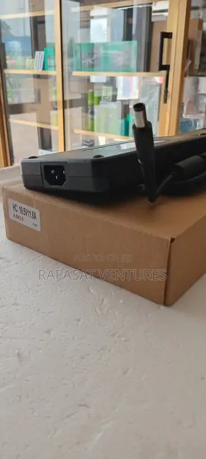 Hp 19.5v 11.8a 230w Big Pin Adaptor