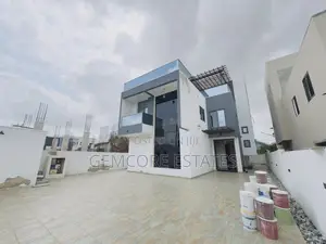 5bdrm House in East Legon for sale