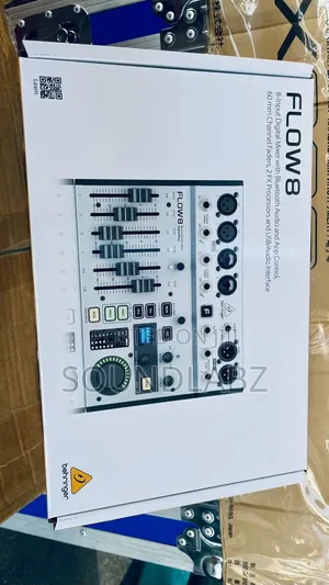 Behringer Flow 8 Digital Mixer