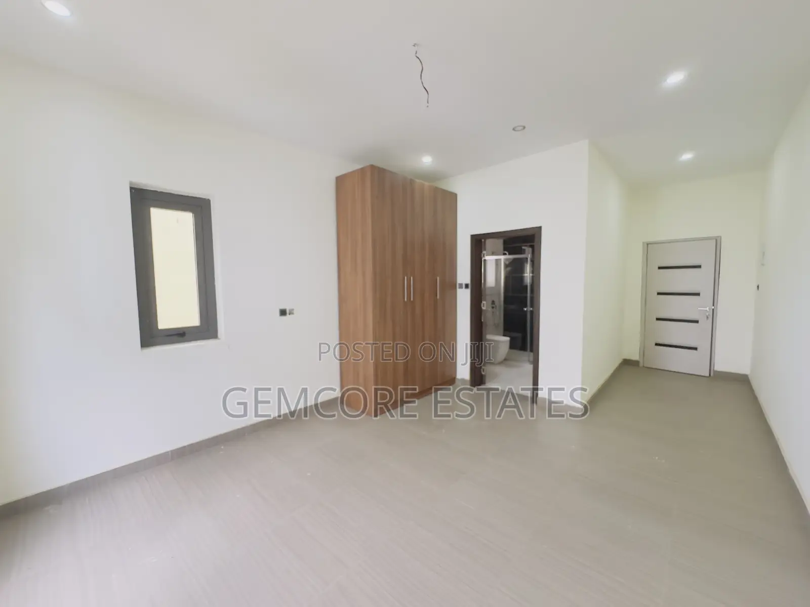 5bdrm House in East Legon|American for rent
