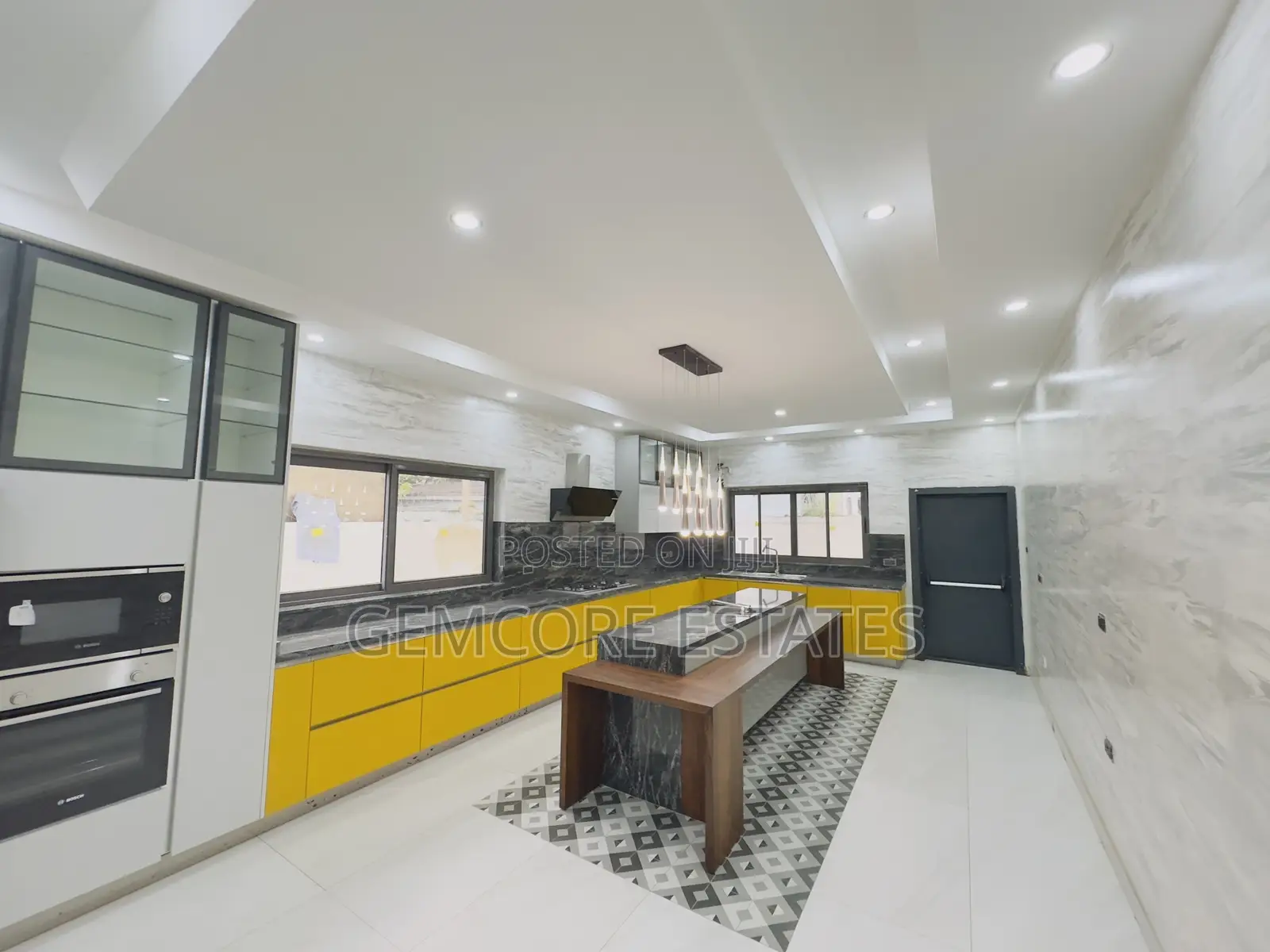 5bdrm House in East Legon|American for rent