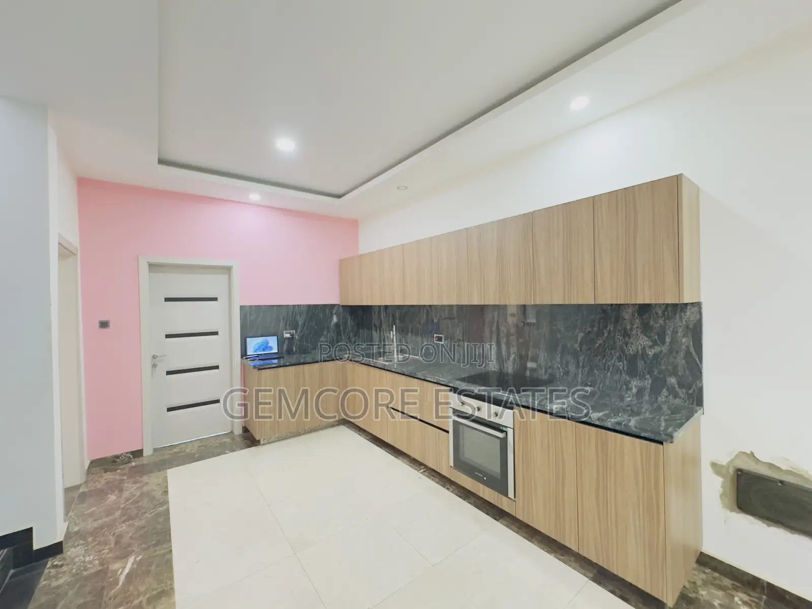 5bdrm House in East Legon|American for rent
