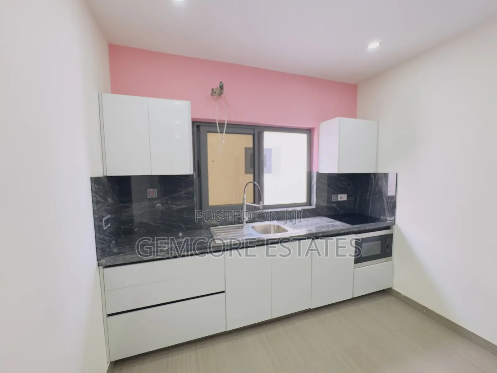 5bdrm House in East Legon|American for rent