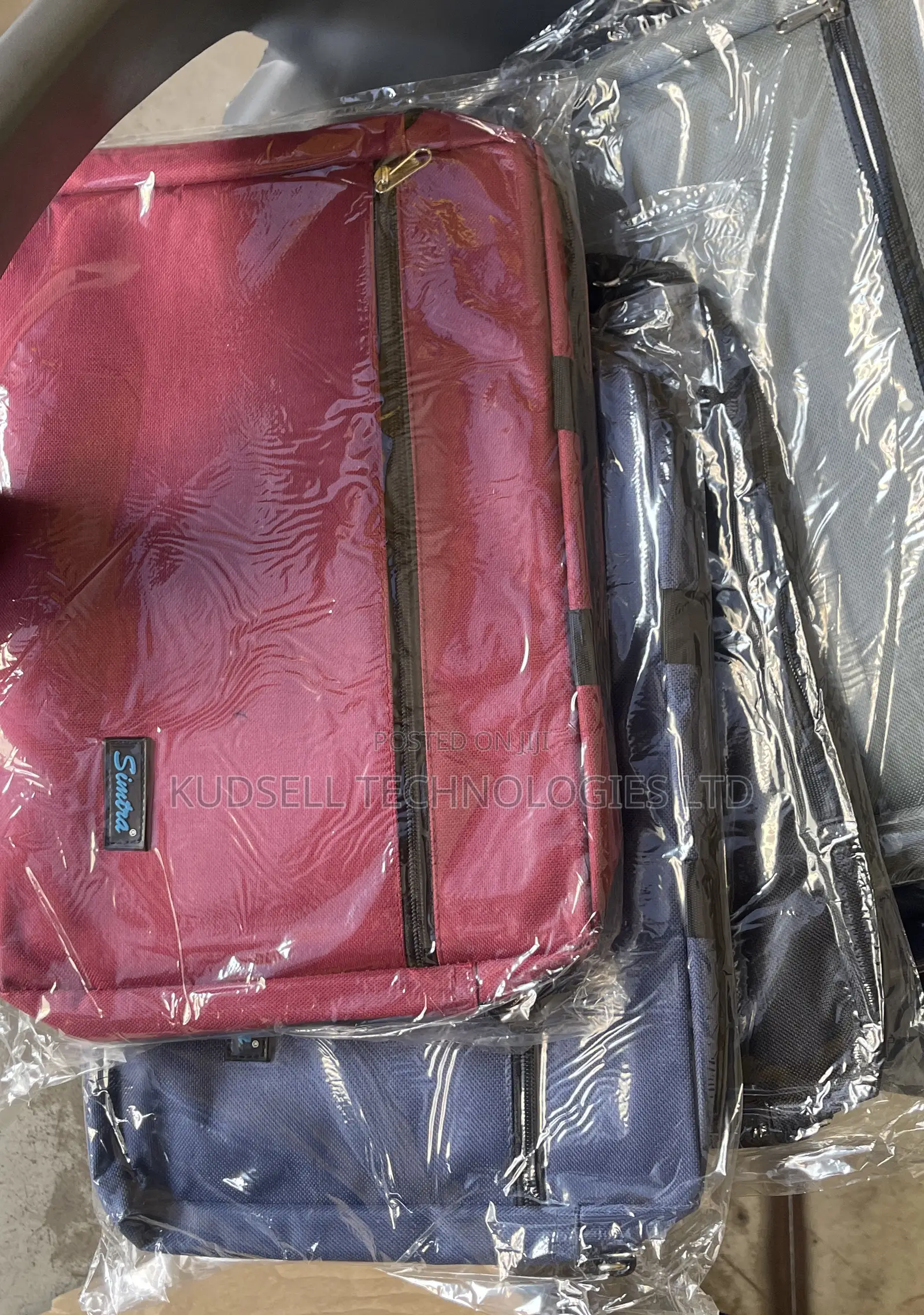 14” Inches Sleek Laptop Bag