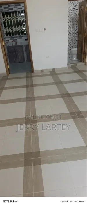 1bdrm Apartment in Dansoman Exhibition, Mamprobi for rent