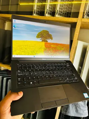 Laptop Dell Latitude 7390 8GB Intel Core I5 SSD 256GB